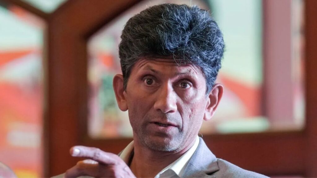 वेंकटेश प्रसाद KSCA अध्यक्षपदी निवड; सुजित सोमसुंदरम उपाध्यक्ष, कुंबळे–श्रीनाथ यांचा पाठिंबा