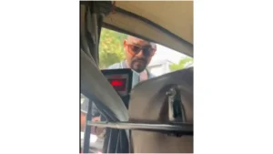 Uber पुण्यात उबर ऑटो आणि स्थानिक रिक्षाचालकात वाद, महिला प्रवासी धास्तावली