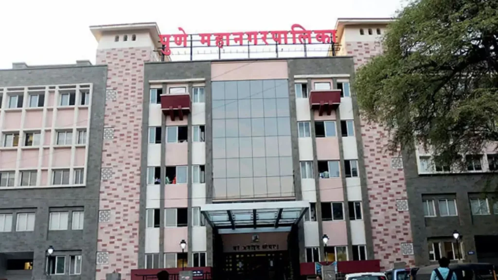 पुणे महापालिकेच्या झाडकाम निविदेवर स्थगिती आदेश