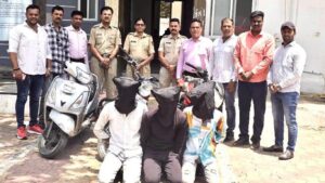 मोटर सायकल चोरणाऱ्या तीन चोरट्यांच्या आवळल्या मुस्क्या.विश्रांतवाडी पोलीस स्टेशनची कामगिरी
