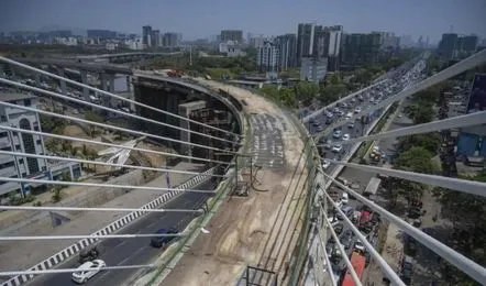 Santacruz–Chembur Link रोडचा (SCLR एक्सटेन्शन) केबल स्टे ब्रिज लवकरच वापरात येणार