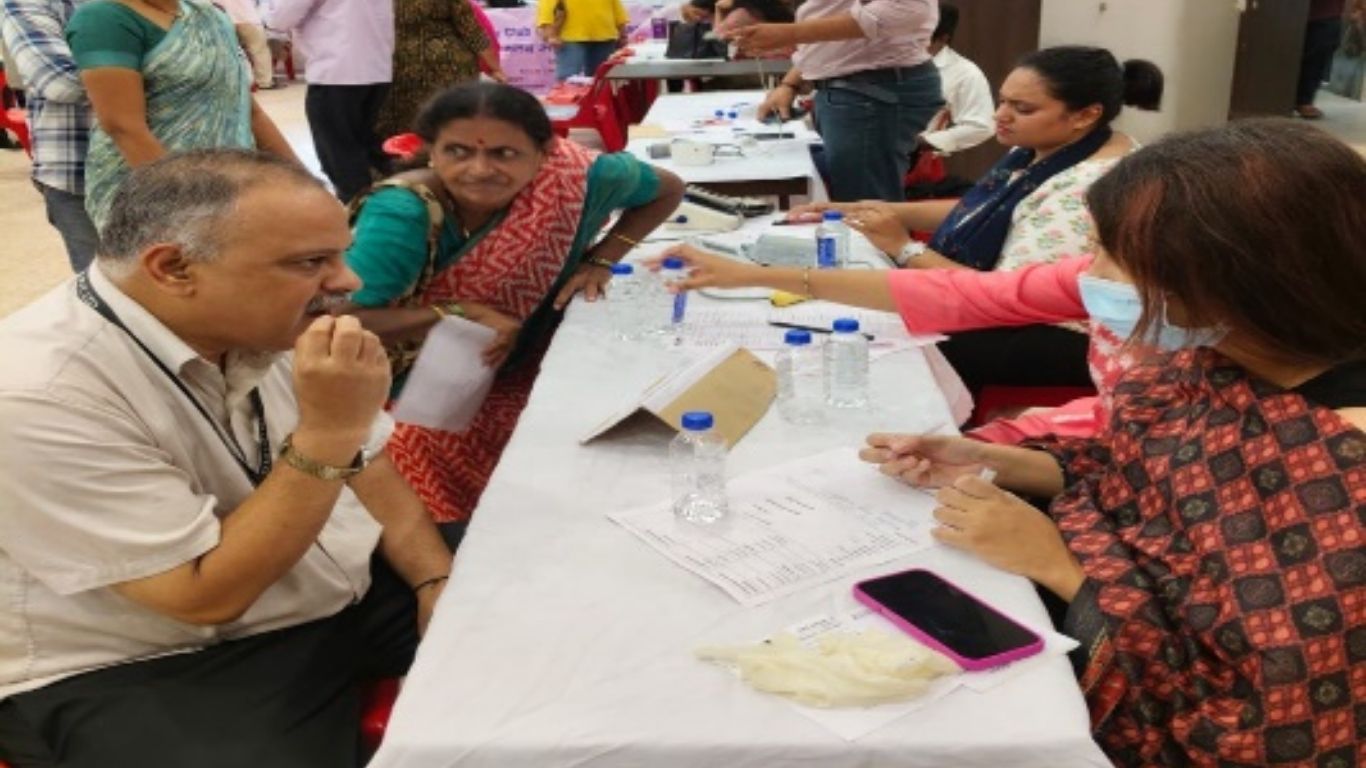 पुण्यात महिलांसाठी आणि ज्येष्ठ नागरिकांसाठी मोफत आरोग्य तपासणी शिबिर
