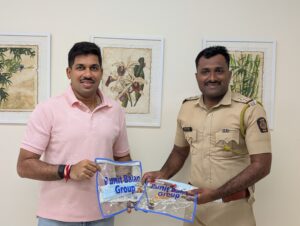 'पुनीत बालन ग्रुप’कडून आषाढी वारीतील ८ हजार पोलिसांना जीवनावश्यक वस्तूंचे किट