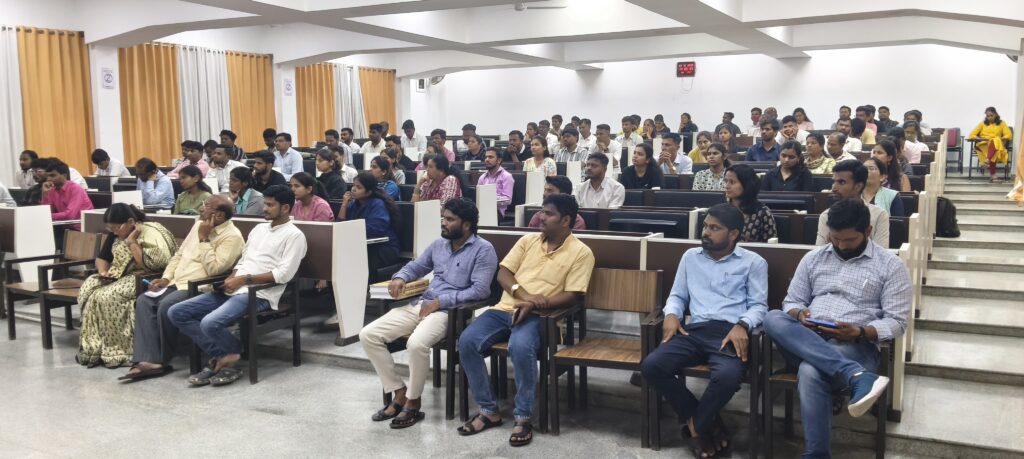 विद्यापीठात