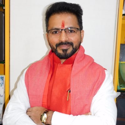 मुंबईत उत्तर-भारतीय महापौर बनवण्याची वेळ – सुनील शुक्ला यांचे विधान