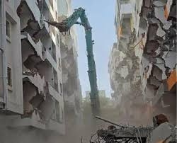 PMC ने लोहेगाव AFS सभोवताली २४ बेकायदेशीर रचनेची तोडफोड