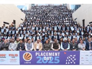 LPU विद्यार्थ्याला मिळाली ₹25 कोटींची रेकॉर्ड प्लेसमेंट; IIT नव्हे, तर ‘ही’ खास युनिव्हर्सिटी ठरली देशात आघाडीवर