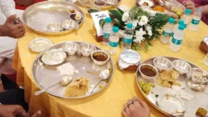 चांदीच्या ताटात ‘जनतेचा कर’; आमदार-खासदारांच्या एका जेवणासाठी ₹४५०० खर्च उघड