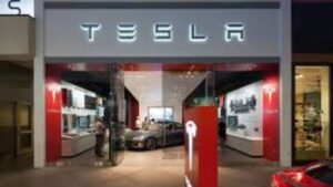 टेस्लाचं भारतात पाऊल, 15 जुलैला मुंबईत पहिलं शोरुम सुरू; दिल्लीसह अन्य शहरांमध्येही तयारी