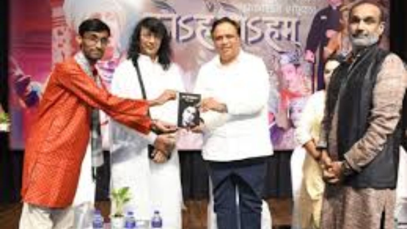 रवींद्र नाट्य मंदिर संगीत नाटकांसाठी २५% सवलतीत उपलब्ध