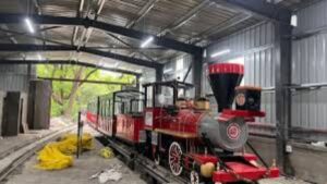 मुंबईत ‘वन राणी’ टॉय ट्रेनचं पुनरागमन