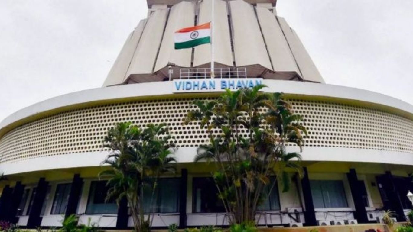 पावसाळी अधिवेशनानंतर पहिली मंत्रिमंडळ बैठक; जनहितासाठी महत्त्वाचे निर्णय होण्याची शक्यता