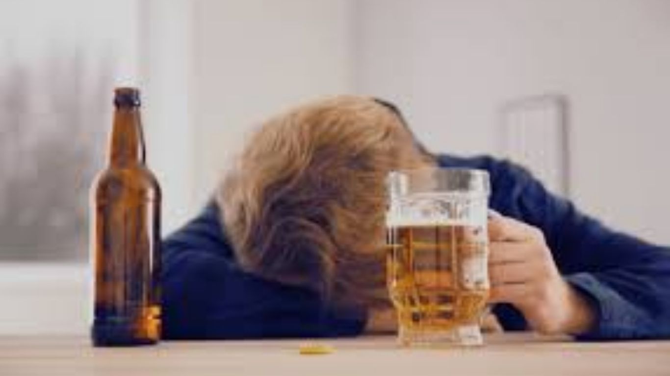 Nagpur GST विभागात दारूच्या पैशासाठी लिपिकाने फाईल्स विकल्या; विभागात खळबळ