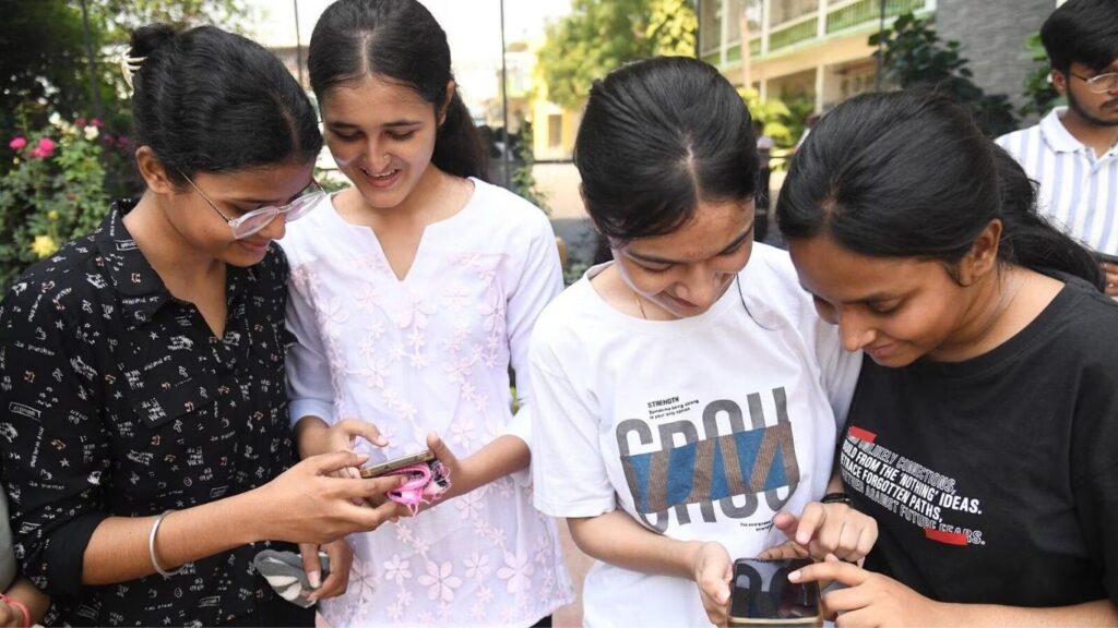 अकरावी ऑनलाईन प्रवेश यादी 2025: पहिली मेरिट लिस्ट आता सोमवारी जाहीर होणार