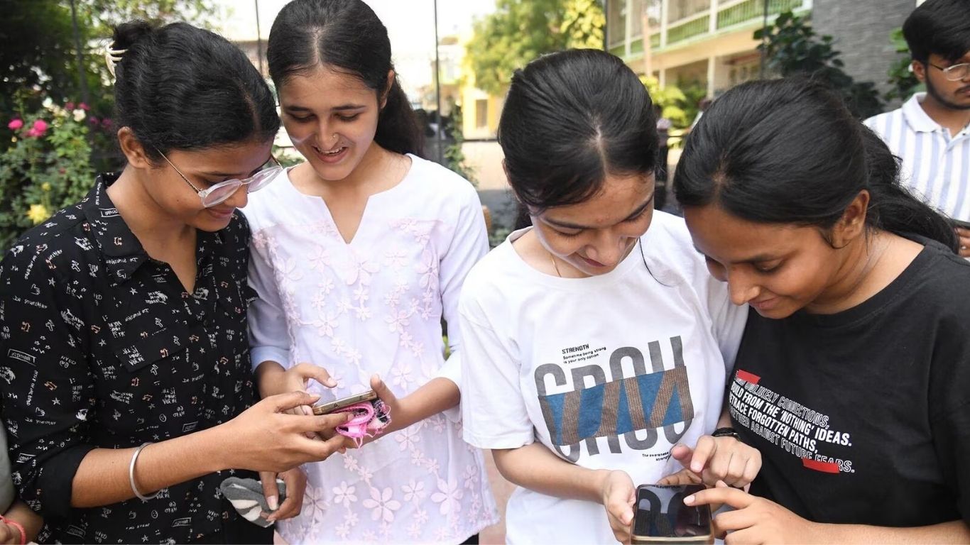 अकरावी ऑनलाईन प्रवेश यादी 2025: पहिली मेरिट लिस्ट आता सोमवारी जाहीर होणार