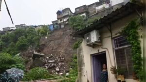 मुंबई विक्रोळीतील दरड कोसळली: वडील-मुलीचा मृत्यू, आई व मुलगा गंभीर जखमी