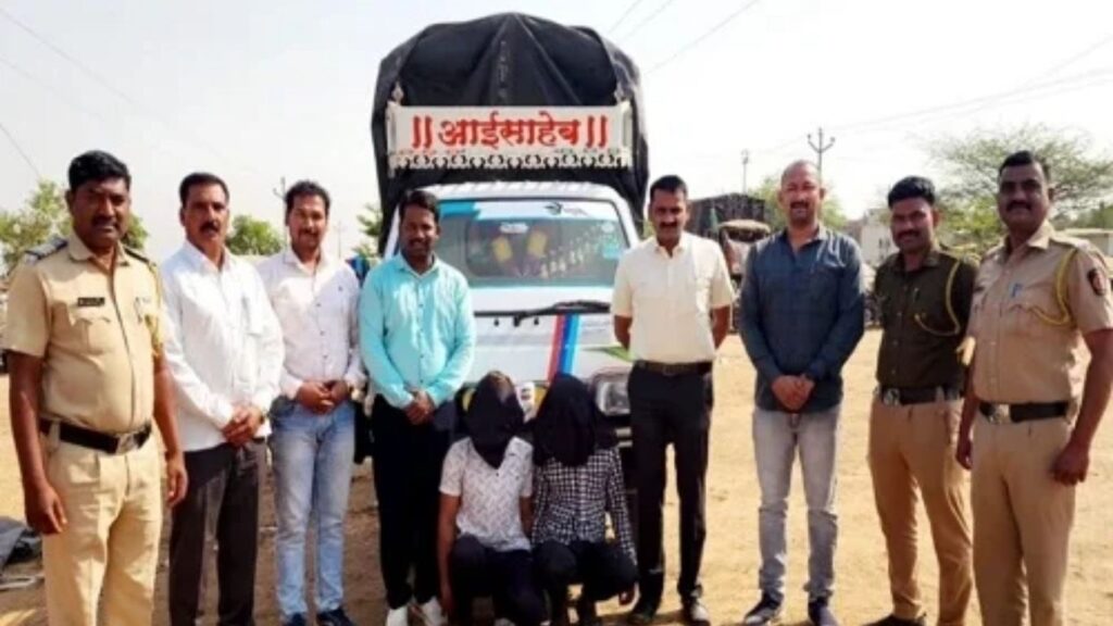 उरळी कांचन चोरी प्रकरण: शेतकऱ्यांचे बकरी, गाड्या आणि सोलर प्लेट्स हस्तगत; दोघे अटकेत