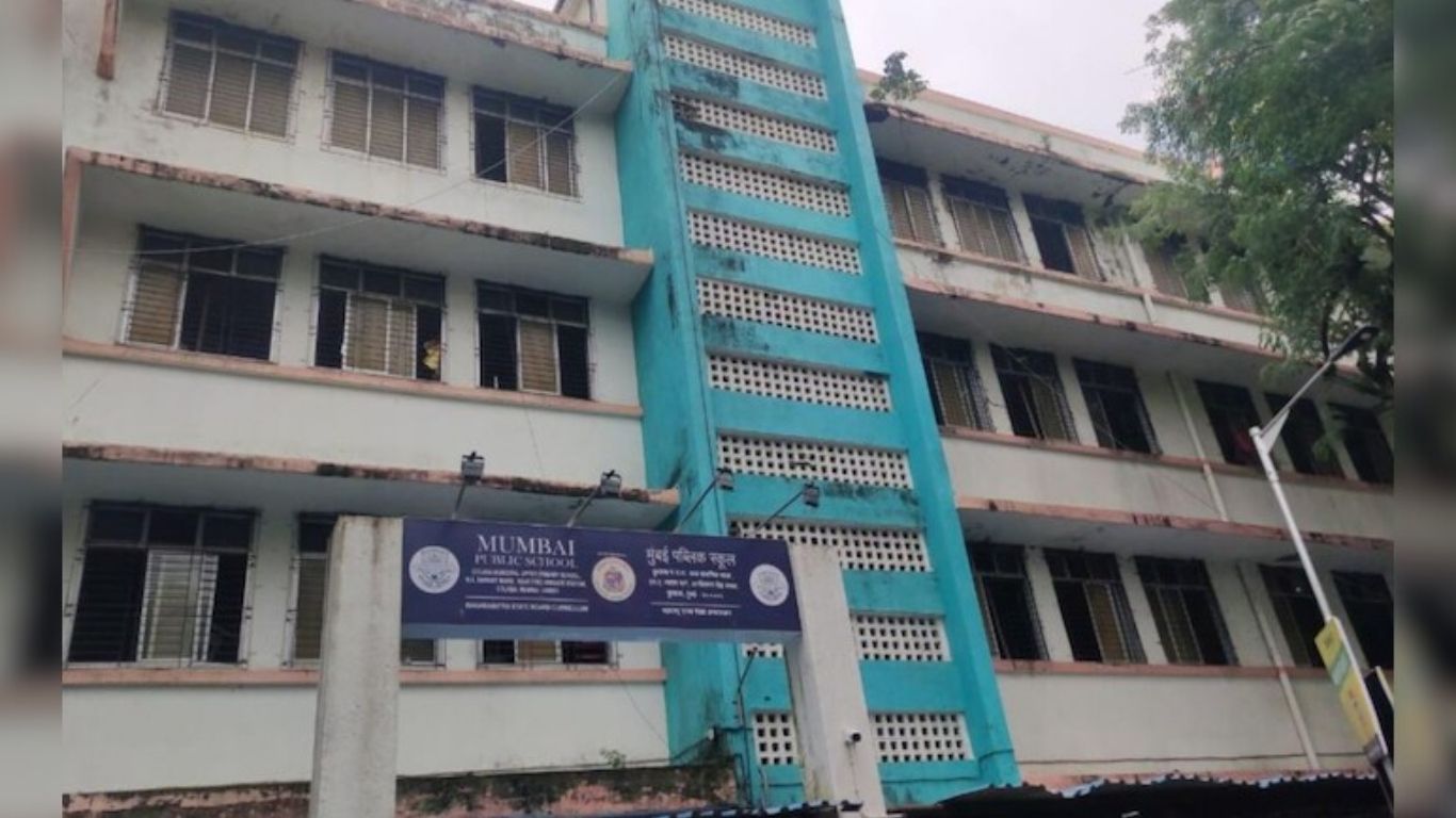 कुलाबा मनपा शाळा महिन्याभरापासून बंद; 2000 विद्यार्थ्यांचे शिक्षण धोक्यात