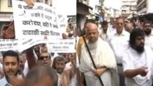 दादर कबुतरखान्यावर तणाव: जैन समाजाच्या आंदोलकांनी ताडपत्री काढत केला विरोध