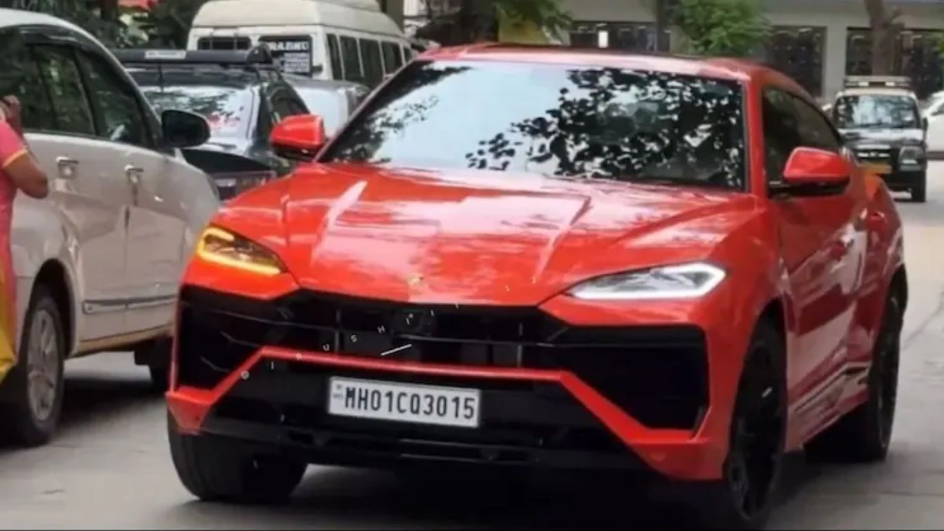Rohit Sharma ने घेतली 4.57 कोटींची Lamborghini Urus SE, 3015 नंबरमागचं खास रहस्य