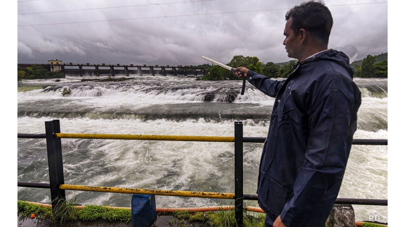 खडकवासला धरणातून मुठा नदीत 8517 क्युसेसने पाण्याचा विसर्ग; पुणेकरांना सतर्कतेचा इशारा