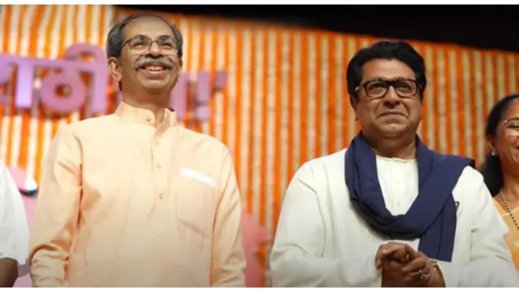 ठाकरे बंधूंच्या युतीच्या चर्चेला बॅनरबाजीची जोरदार साथ, मुंबईत गणेशोत्सवात राजकीय रंग