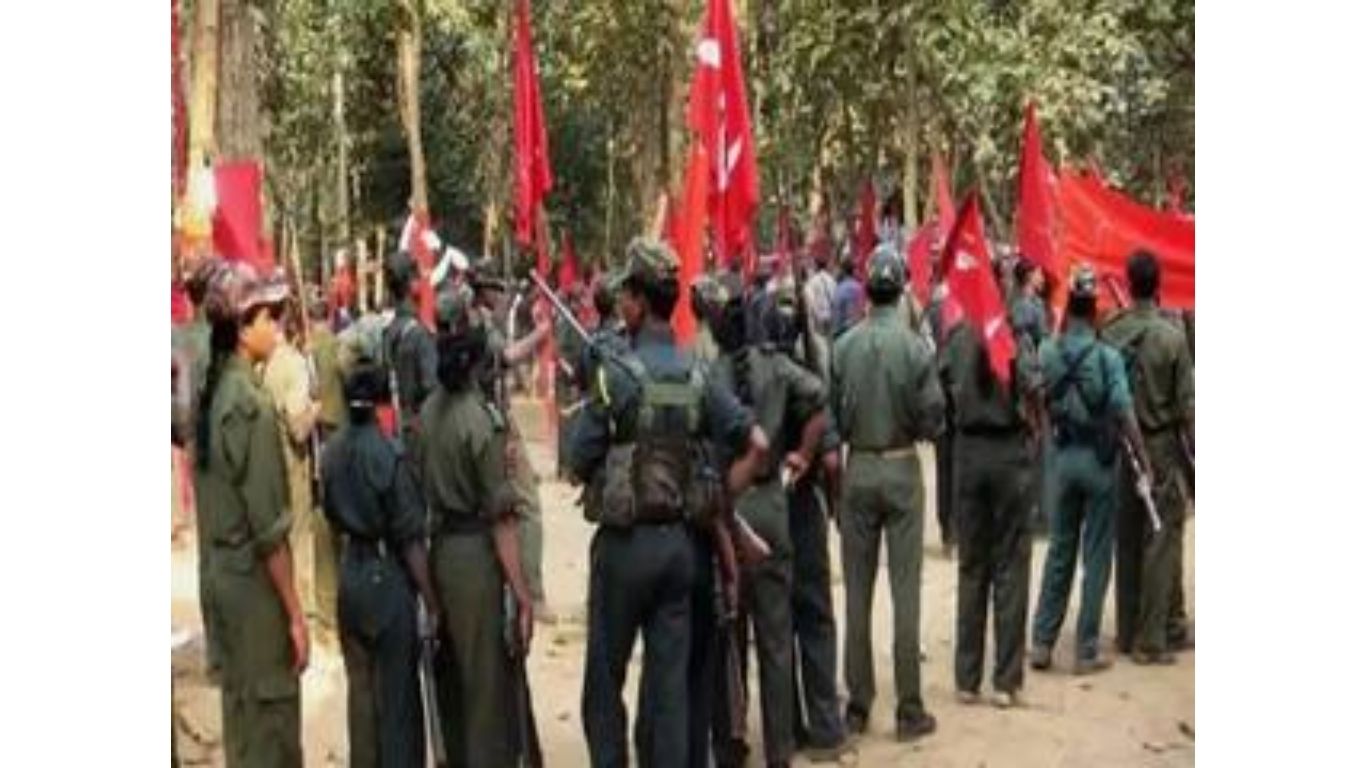 गडचिरोलीत नक्षलवाद्यांविरोधात मोठी चकमक; C-60 पथकाची कारवाई सुरू