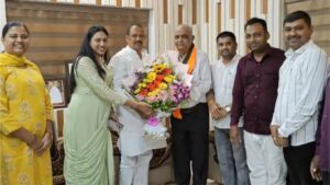 Nandurbar News: संतोष पाटील भाजपमध्ये प्रवेश; शिंदे गटाला मोठा धक्का