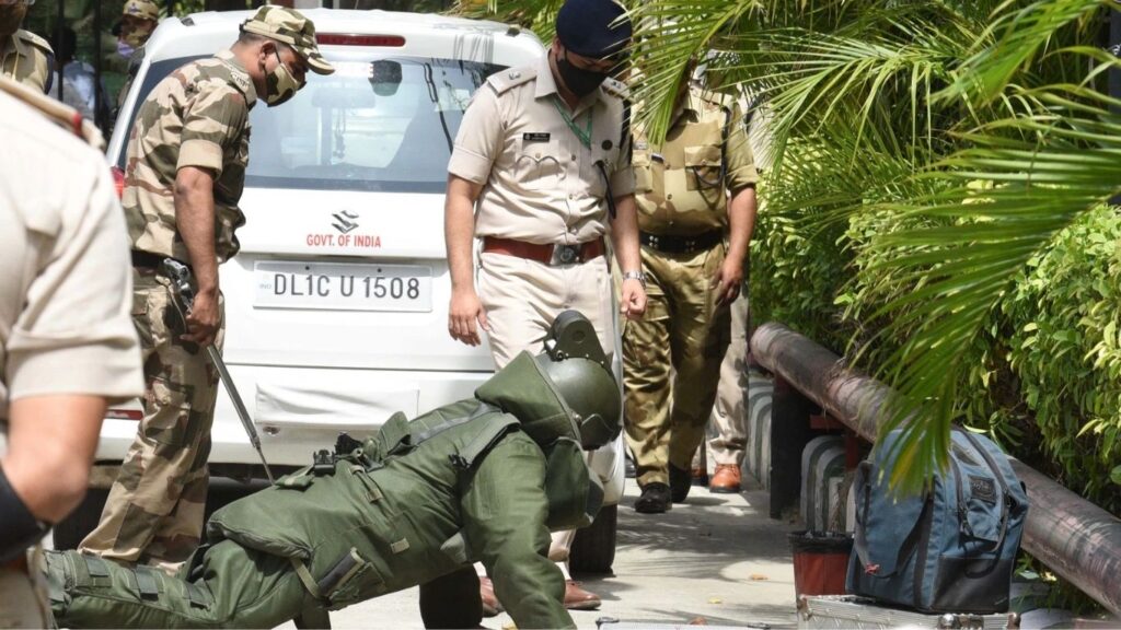 वाशिम पोलिसांचा समृद्धी महामार्गावर मॉक ड्रिल; दहशतवादी हल्ल्याविरुद्ध तयारी