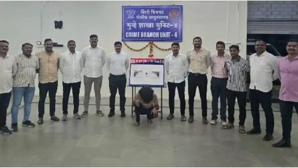पिंपरी-चिंचवडमध्ये गुंड पवन बनेटीकडून दोन पिस्तुले जप्त; गुन्हे शाखा युनिट 4 ची मोठी कारवाई