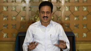 मुंबईत पावसाचा रेड अलर्ट; आपत्ती व्यवस्थापन मंत्री गिरीश महाजन घेणार आढावा