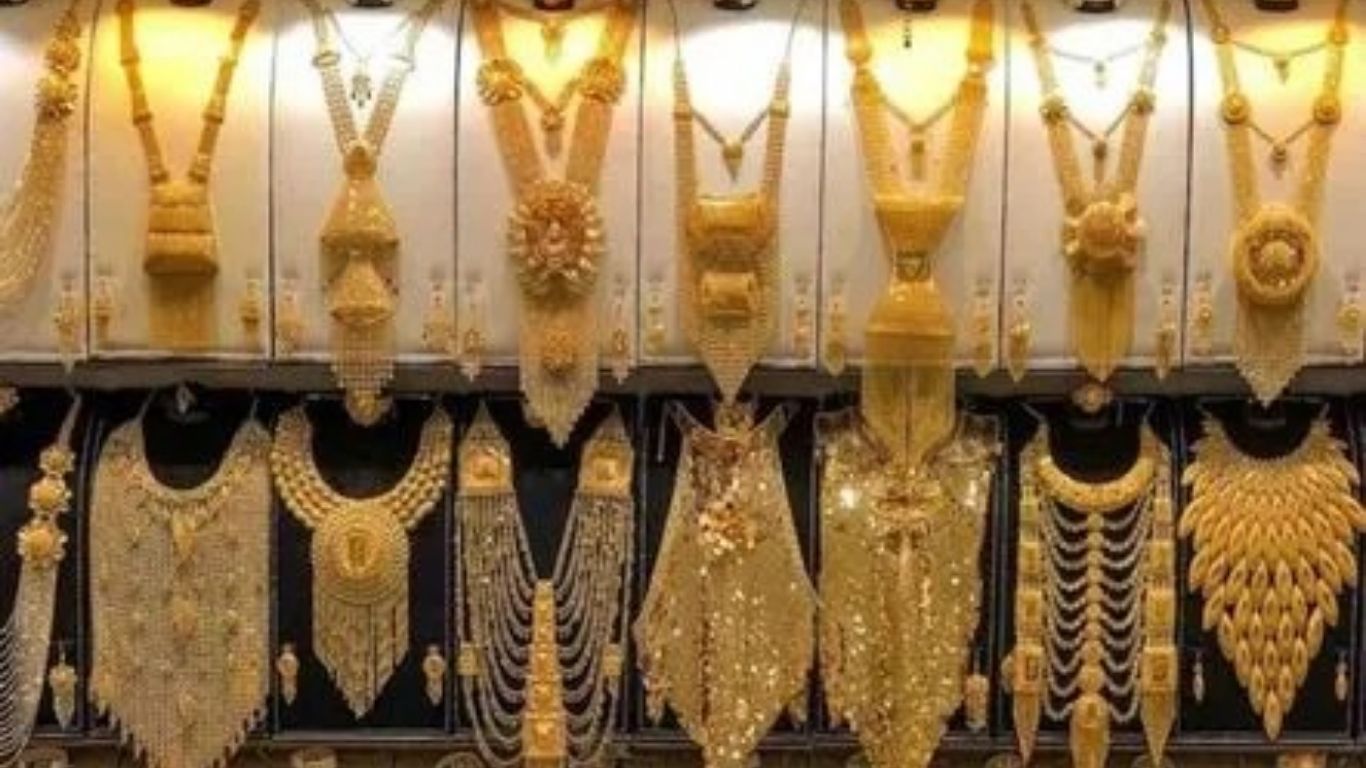 Gold-Silver Price Today | सोन्या-चांदीच्या भावात घट, मुंबई-पुण्यातील ताजे दर जाणून घ्या