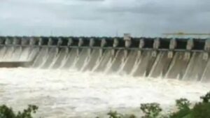 गोसेखुर्द धरणाचे ३३ पैकी २ दरवाजे पूर्ण उघडले; वैनगंगा नदीत १.४१ लाख क्युसेक विसर्ग