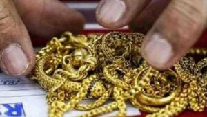 नायगावमध्ये ३३ लाखांच्या दागिन्यांची चोरी; चार जण अटकेत, महिलेचाही समावेश