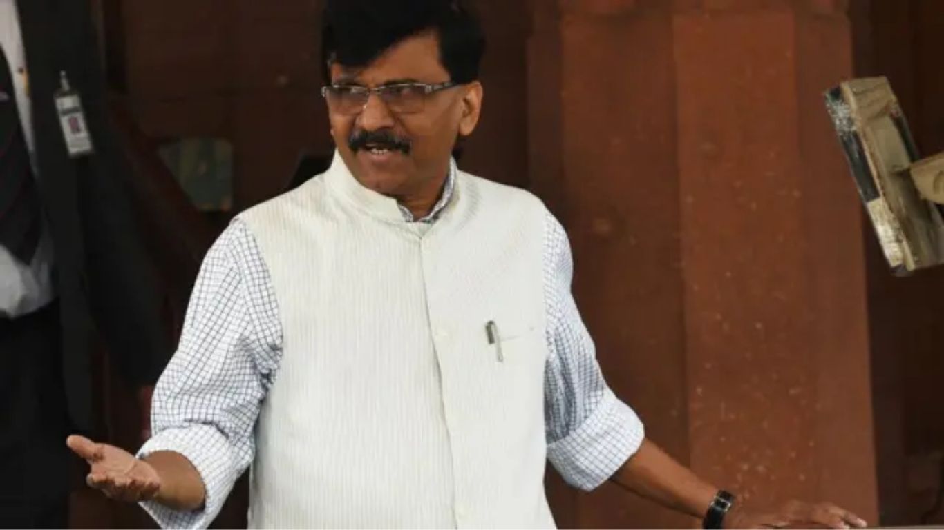फडणवीस सरकार अस्थिर करण्याचा प्रयत्न होता : संजय राऊत