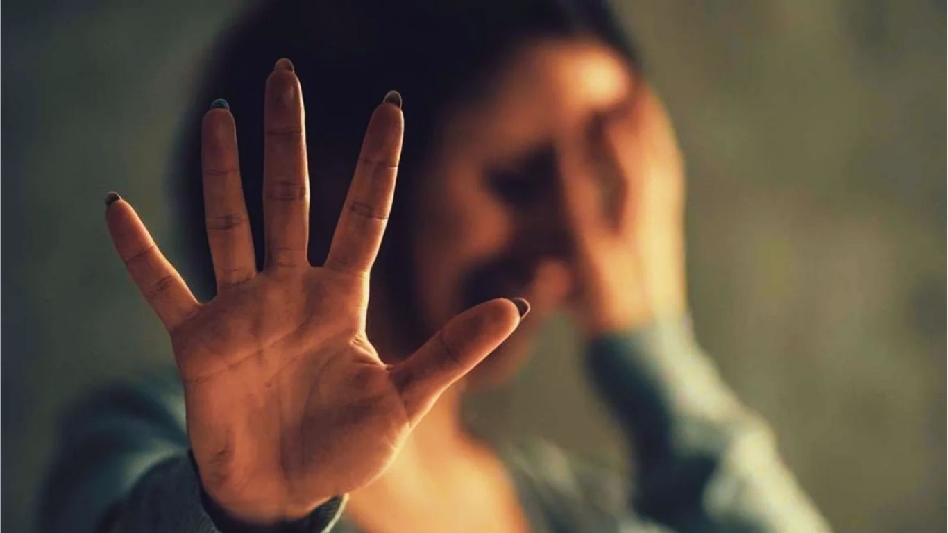 पुण्यात लग्नाचे आमिष दाखवून तरुणीवर बलात्कार; प्रायव्हेट फोटोद्वारे लाखोंची उकळी