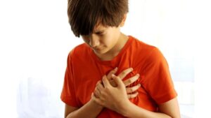 10 वर्षीय मुलाचा खेळता खेळता मृत्यू, हृदयविकाराचा वाढता धोका चिंताजनक