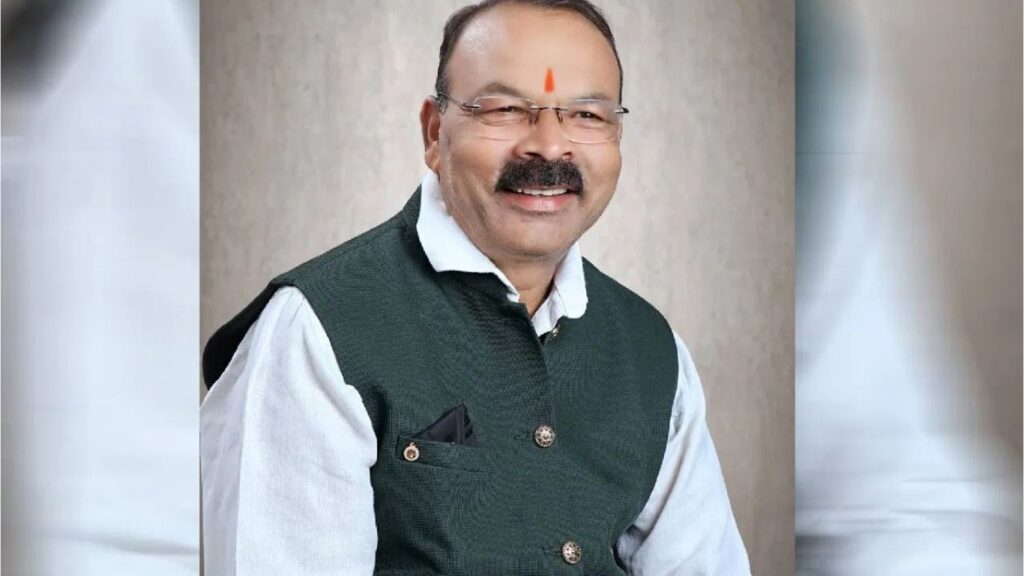 शिंदे गटाचा जळगाव नेता संजय लोटन पाटील रहस्यमयरित्या गायब; राजकीय वर्तुळात खळबळ