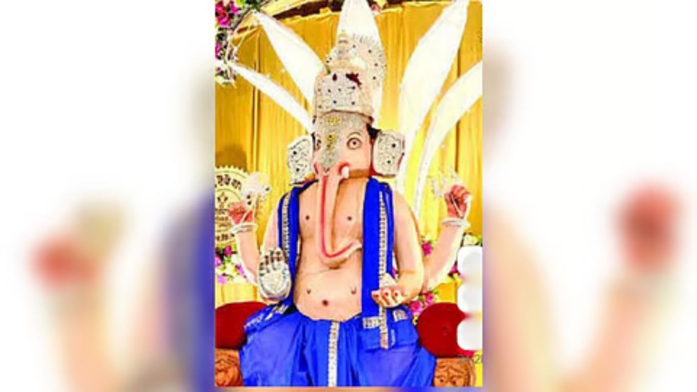 माजलगावच्या मानाचा टेंबे गणपती विसर्जन: सव्वाशे वर्षांच्या परंपरेत भक्तांचा उत्साह