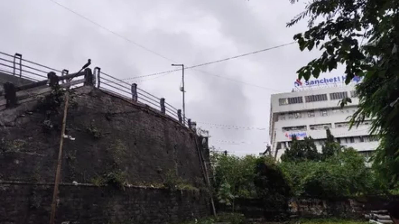 पुण्यात संचेती हॉस्पिटलजवळील पूल पाडणार; पुणे-लोणावळा मार्गिकेत महत्त्वपूर्ण बदल