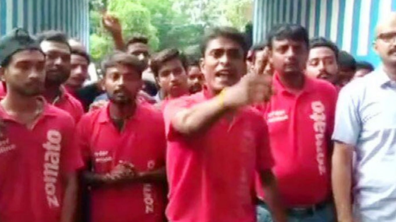 पलावामध्ये झोमॅटो डिलिव्हरी बॉयजचे अचानक काम बंद आंदोलन; अन्न वितरण सेवेत मोठा अडथळा