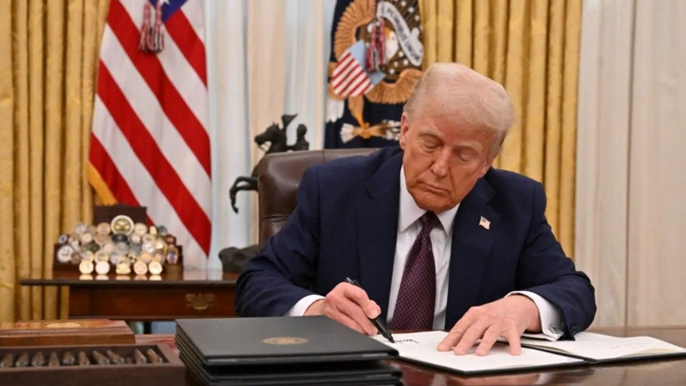 Donald Trump यांना अमेरिकन कोर्टाचा दणका: TPS रद्द करण्याचा निर्णय फेटाळला