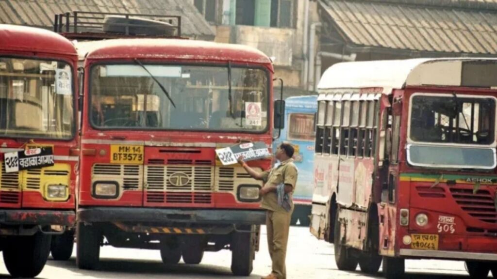 दिवाळीच्या मुहूर्तावर एसटी कर्मचारी संपाच्या तयारीत; संघटनांचा इशारा