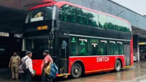 30 वर्षांनंतर पुन्हा पुण्यात डबल डेकर बस सेवा सुरू, जाणून घ्या मार्ग आणि वैशिष्ट्ये