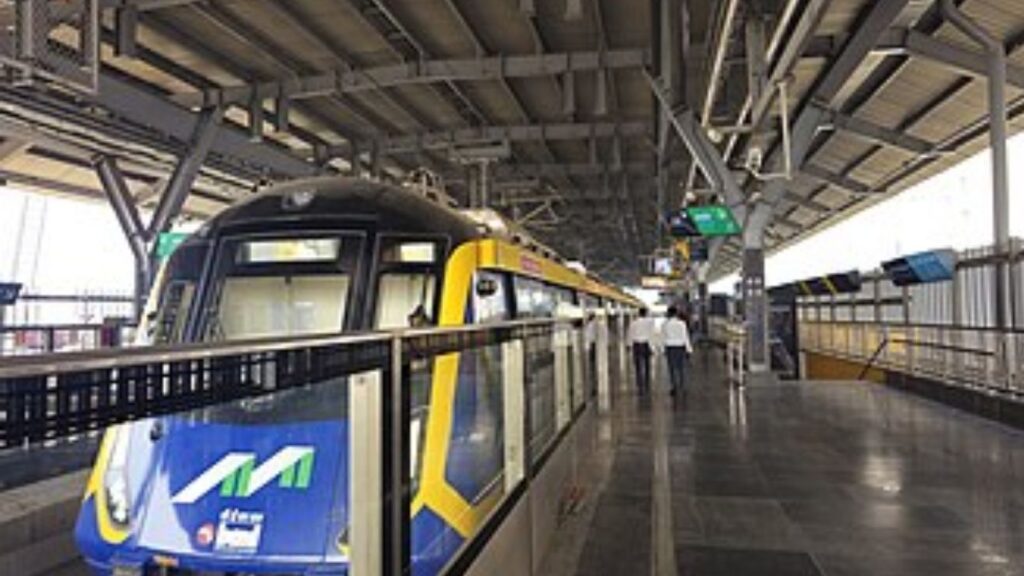 CSMT प्लॅटफॉर्म 18 तीन महिन्यांसाठी बंद; प्रवाशांना मोठा अडचणींचा सामना