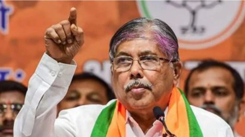 केंद्र सरकारशी संपर्क करून शेतकऱ्यांना सर्वतोपरी मदत – चंद्रकांत पाटील