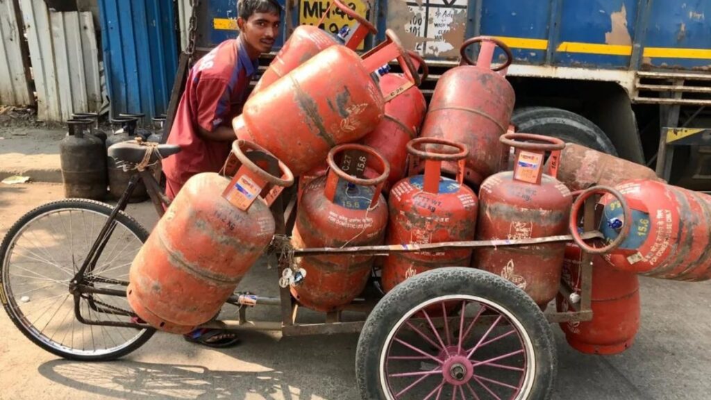 LPG Portability Plan: मोबाईलप्रमाणे बदला तुमची गॅस कंपनी, जाणून घ्या संपूर्ण माहिती