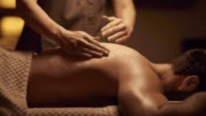 पुणे खराडी स्पा मसाज पार्लरवर छापा; महिलेसह चौघांविरुद्ध वेश्याव्यवसायाचा गुन्हा