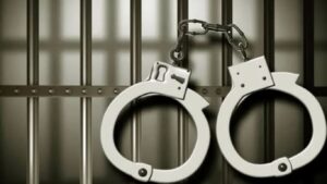 बोरिवली स्टेशनवर फिल्मी स्टाईल लूट! पोलिसांची मोठी कारवाई, सहा आरोपी अटकेत