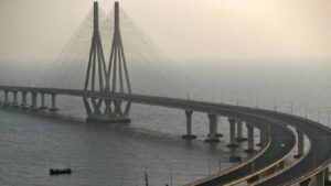 वांद्रे-वरळी सी लिंकवरून अमित चोप्रा उडी मारून आत्महत्या; काय घडलं?